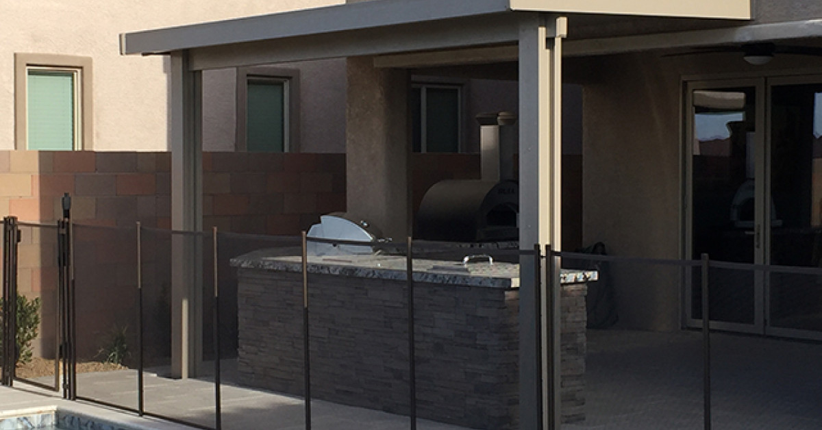 Alumawood vs Wood Patio Covers in Las Vegas: Which Lasts?